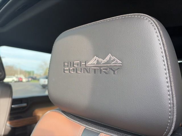 Used 2020 Chevrolet Silverado 3500 High Country w/ LPO, Dark Essentials Package AWD/4WD image 10