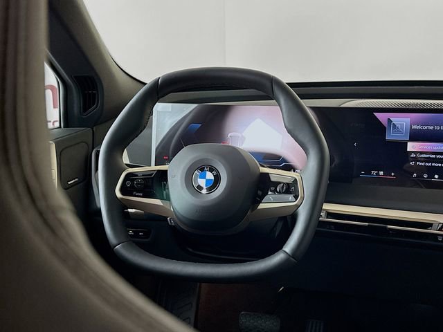 Used 2026 BMW iX xDrive45 image 11