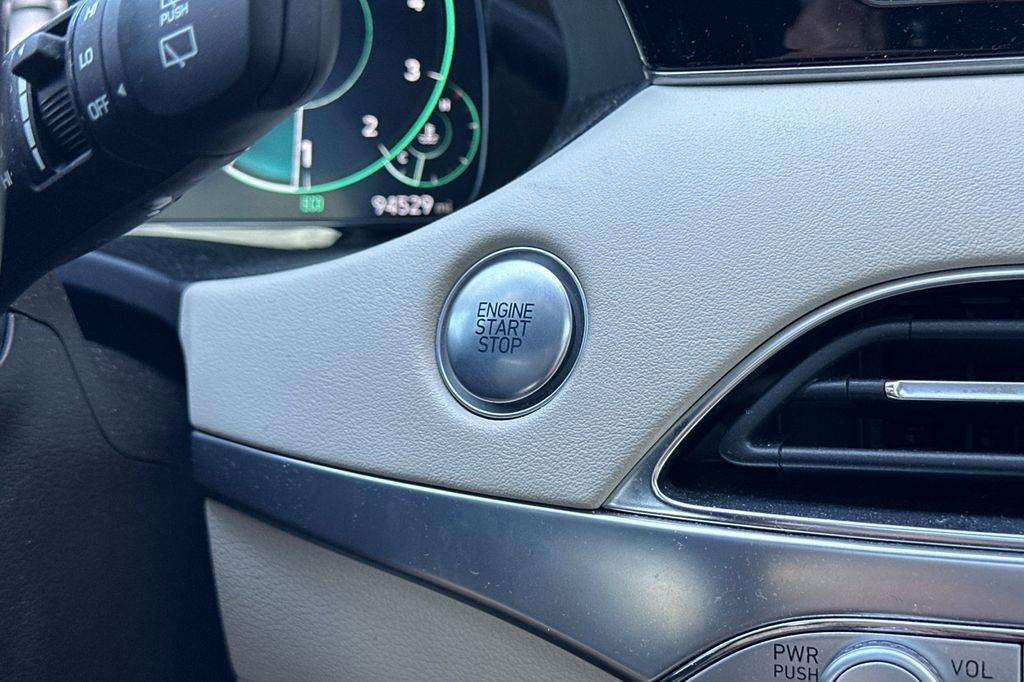 Used 2020 Hyundai Palisade Limited FWD image 24