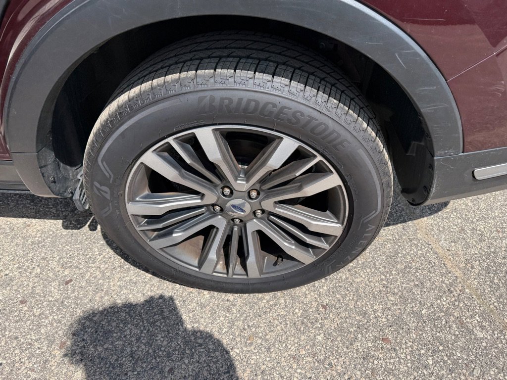 Used 2018 Ford Explorer Platinum AWD/4WD image 58