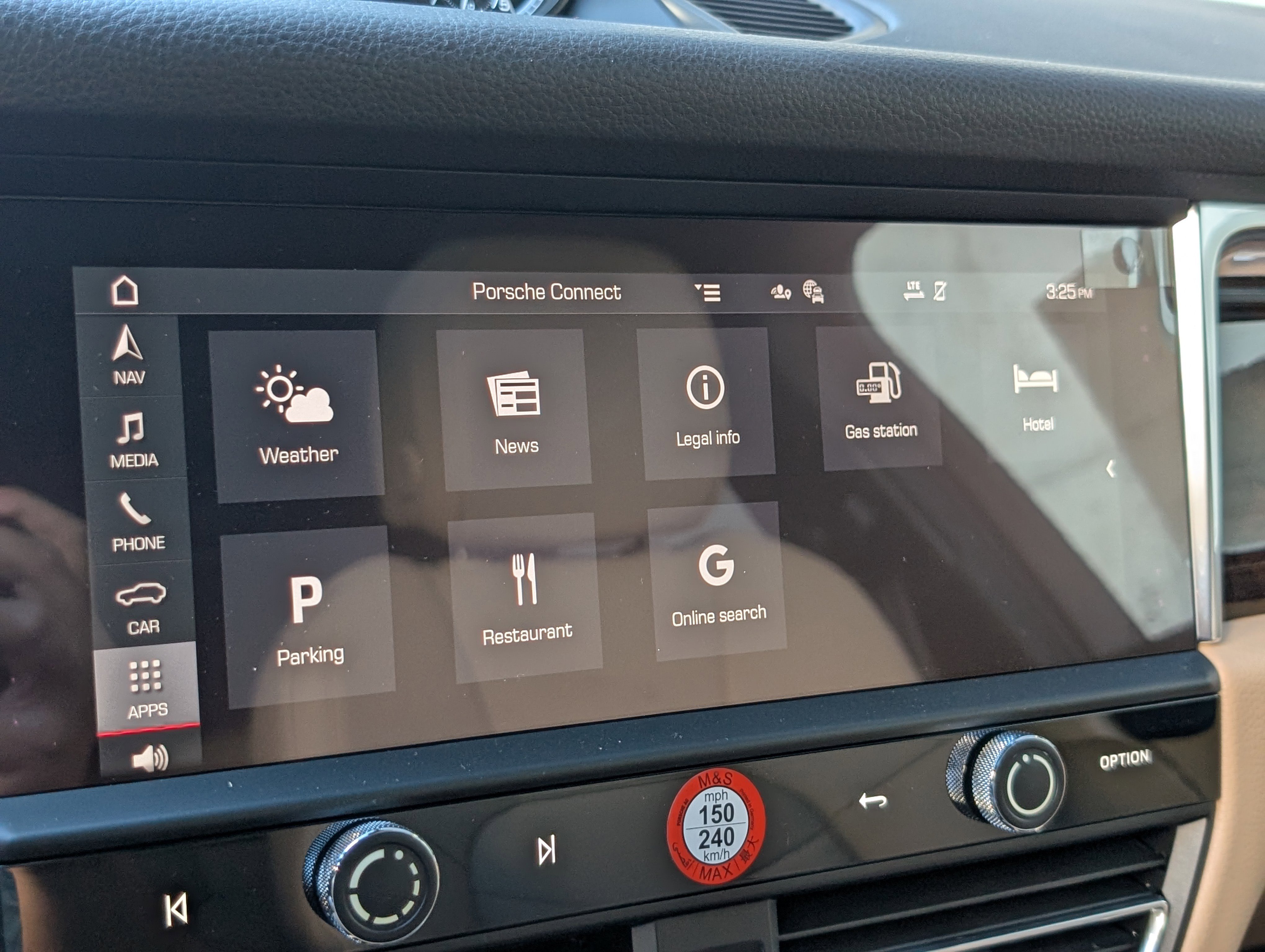 New 2026 Porsche Macan image 36