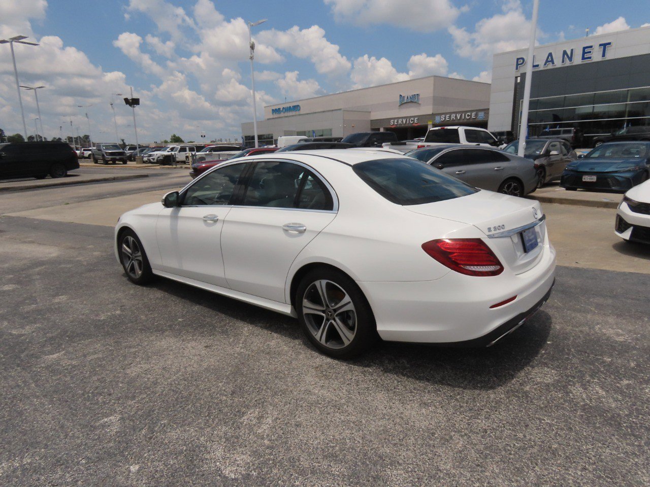 Used 2019 Mercedes-Benz E 300 image 15
