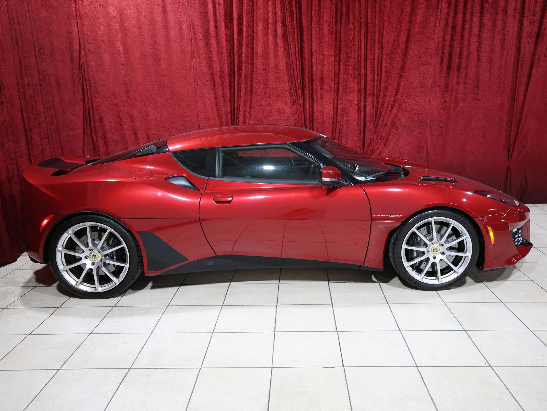 Used 2020 Lotus Evora RWD image 8