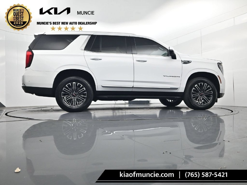 Used 2025 GMC Yukon Elevation w/ Elevation Premium Package AWD/4WD image 59