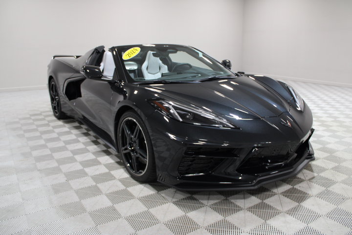 Used 2024 Chevrolet Corvette Stingray Preferred Conv w/ Z51 Performance Package RWD image 13