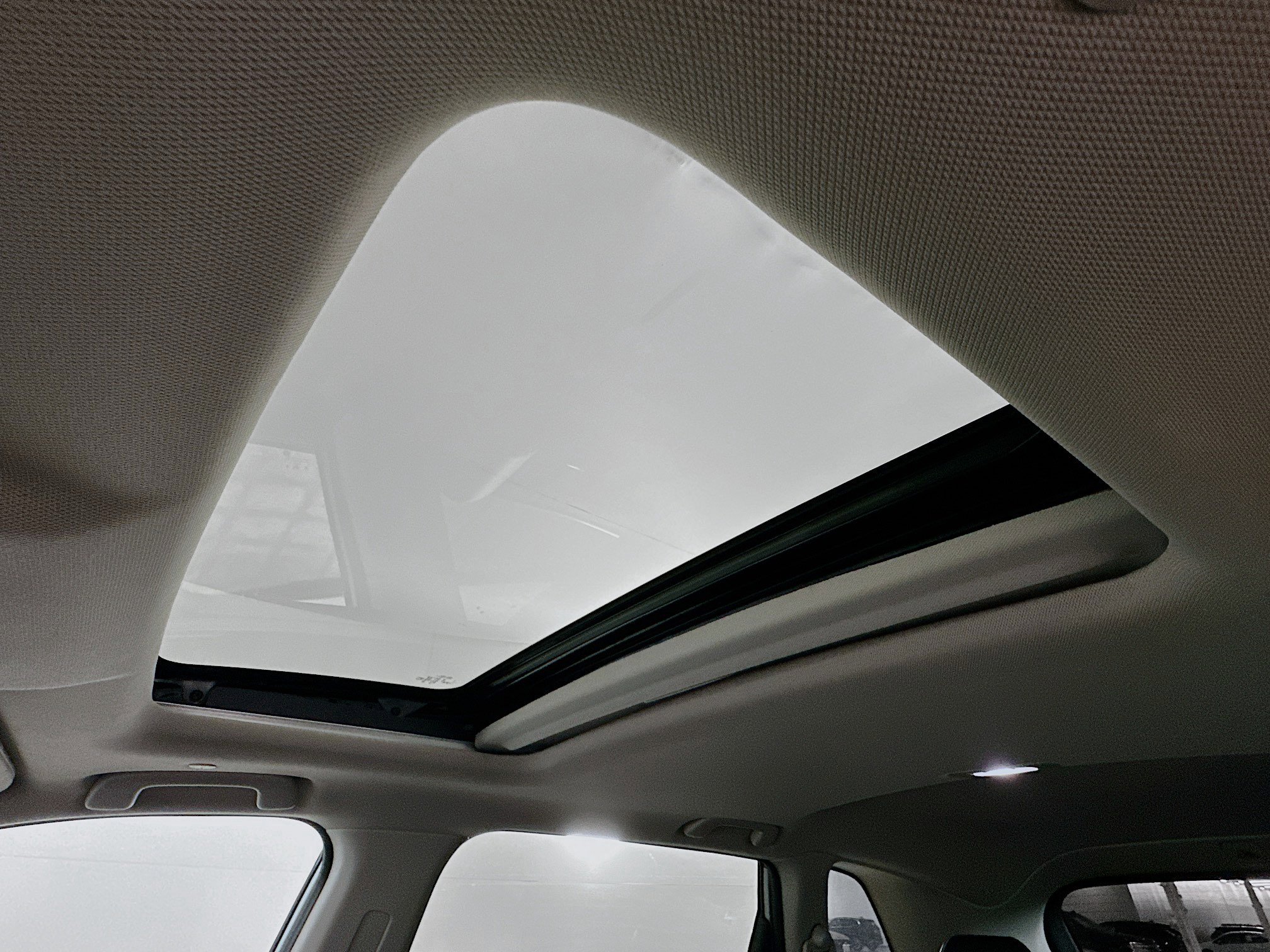 Used 2025 Honda CR-V EX-L image 25