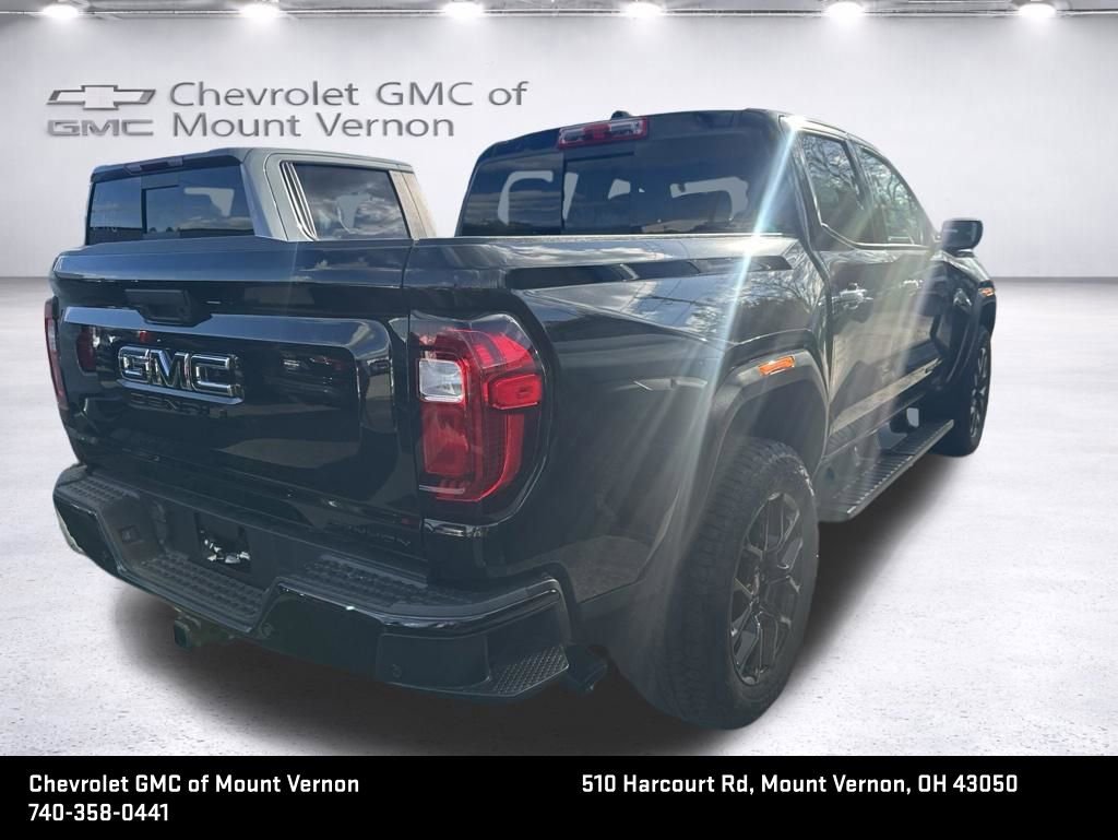 New 2026 GMC Canyon Denali w/ LPO, Denali Black Edition AWD/4WD image 4