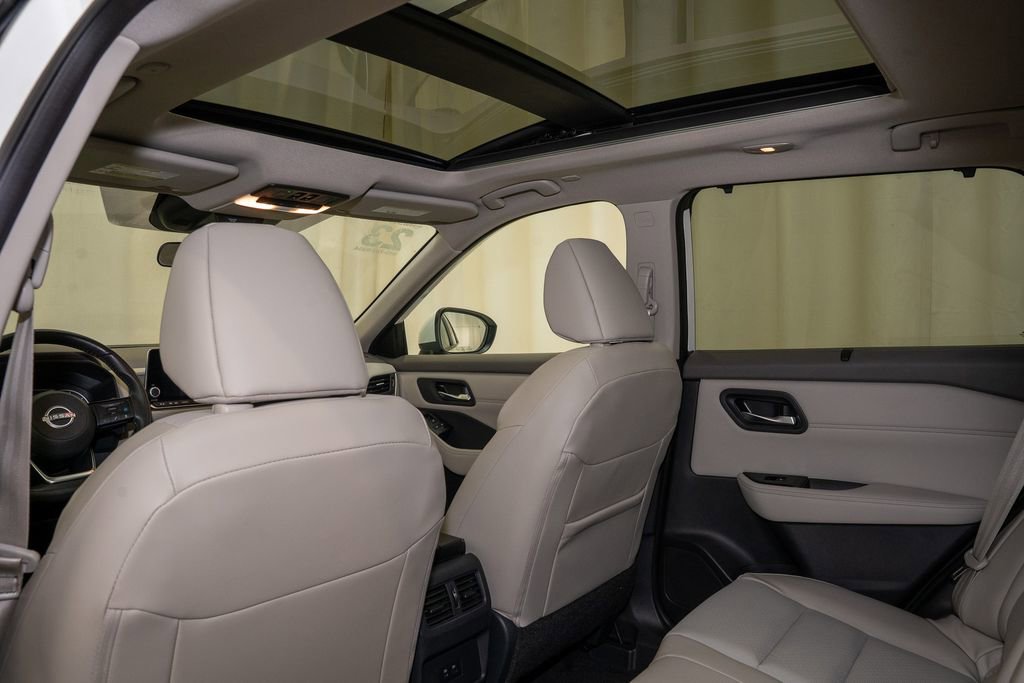 Certified 2023 Nissan Rogue SV w/ SV Premium B Package image 10