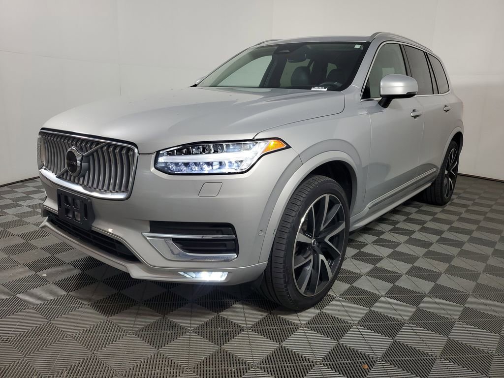 Certified 2023 Volvo XC90 B5 Plus w/ Protection Package Premier AWD/4WD image 3