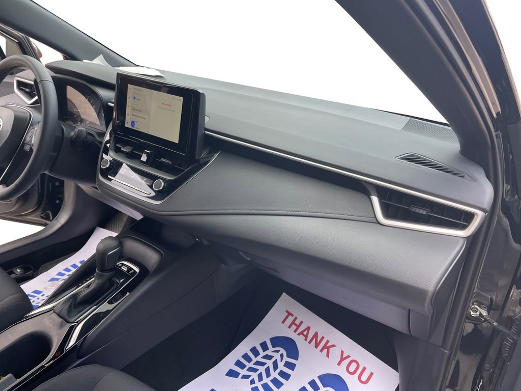 Used 2025 Toyota Corolla SE image 16