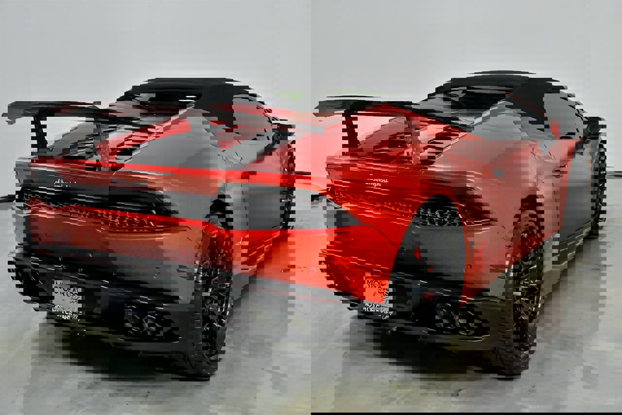 Used 2017 Lamborghini Huracan LP 610-4 image 12