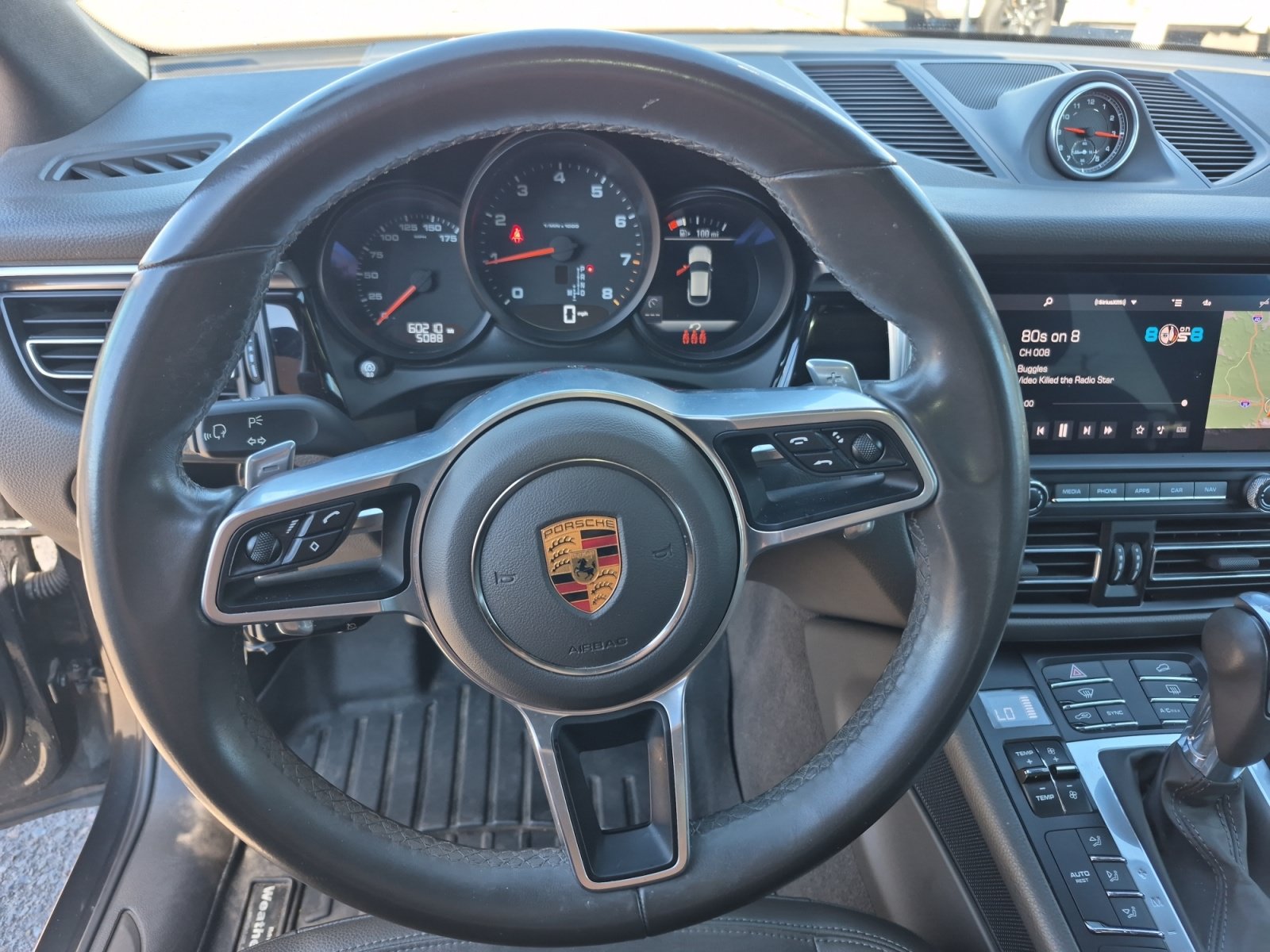 Used 2021 Porsche Macan AWD/4WD image 9
