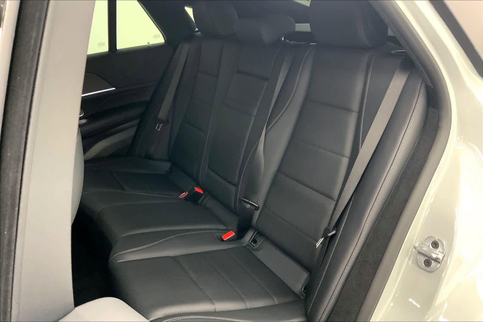 New 2026 Mercedes-Benz GLE 450 4MATIC Coupe image 7