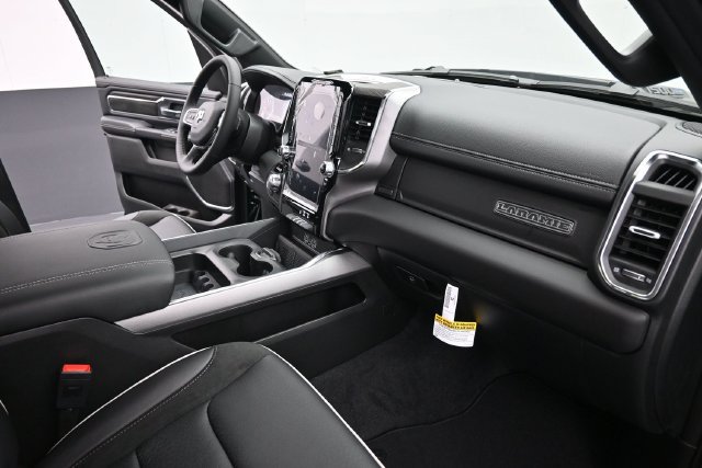 New 2027 RAM 1500 Laramie AWD/4WD image 29