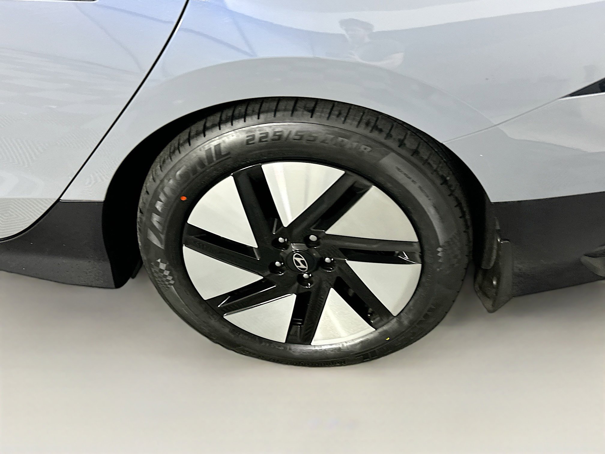 Used 2025 Hyundai Ioniq 6 SE image 11