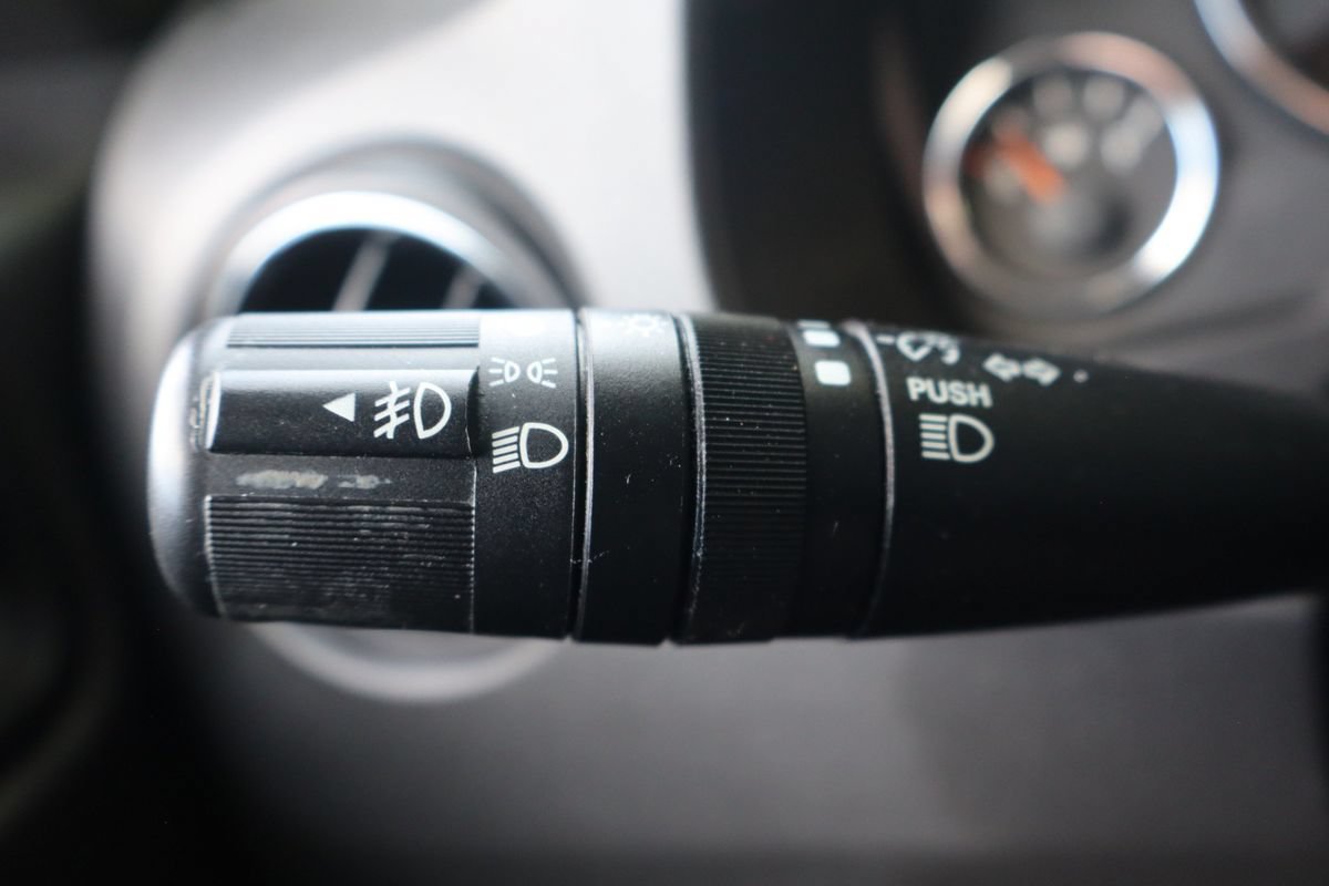 Used 2015 Jeep Patriot Limited w/ Sun/Sound Group FWD image 31