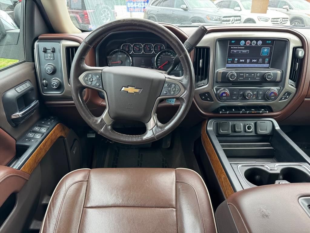 Used 2018 Chevrolet Silverado 1500 High Country AWD/4WD image 12