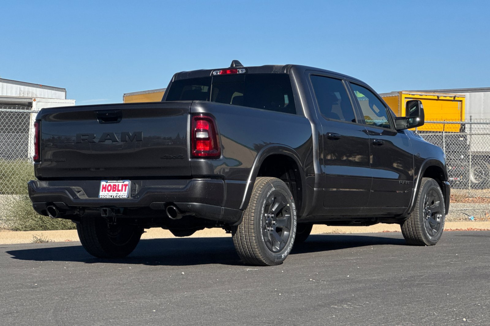 New 2027 RAM 1500 4x4 Crew Cab image 3