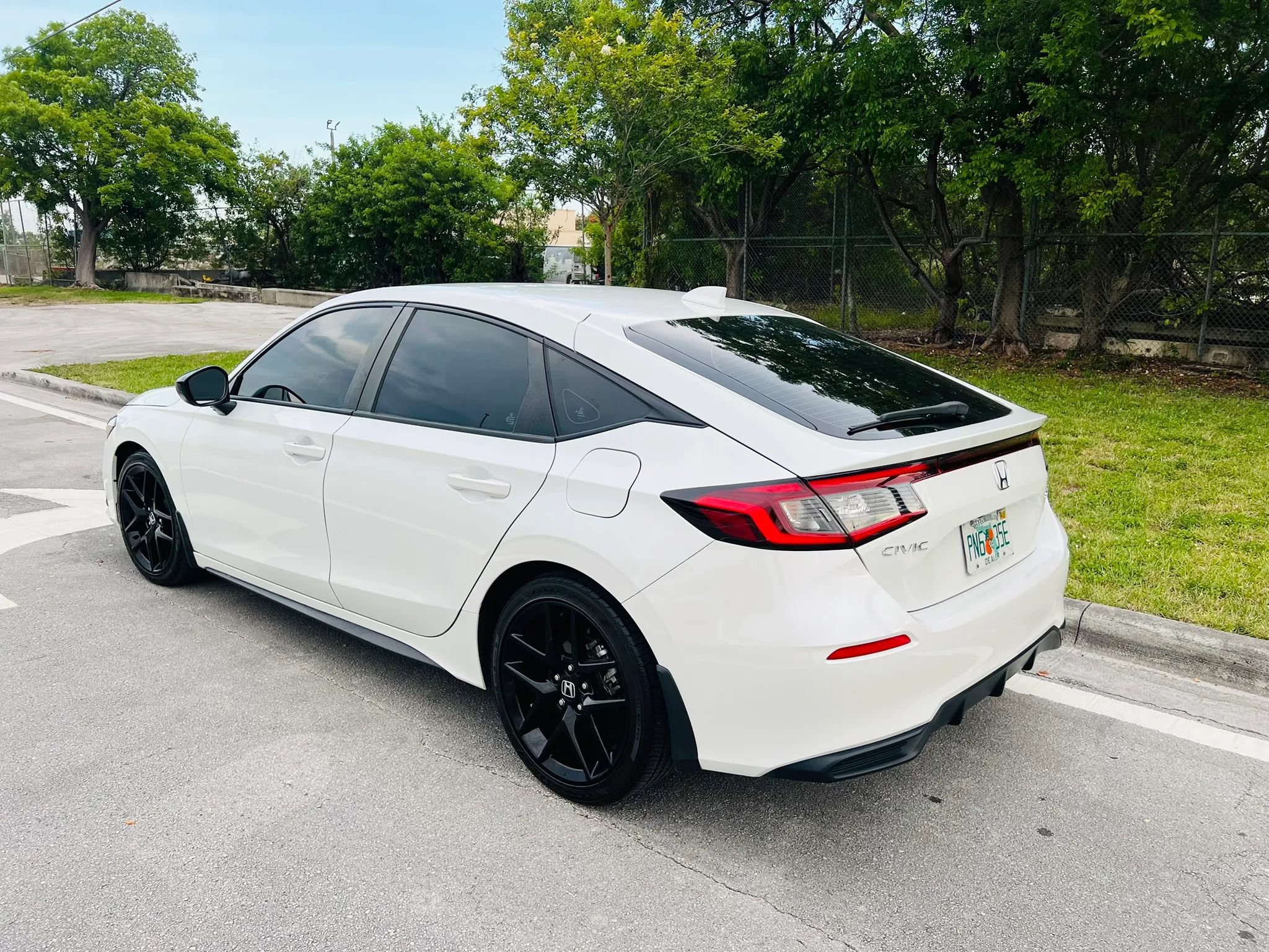 Used 2024 Honda Civic Sport image 3