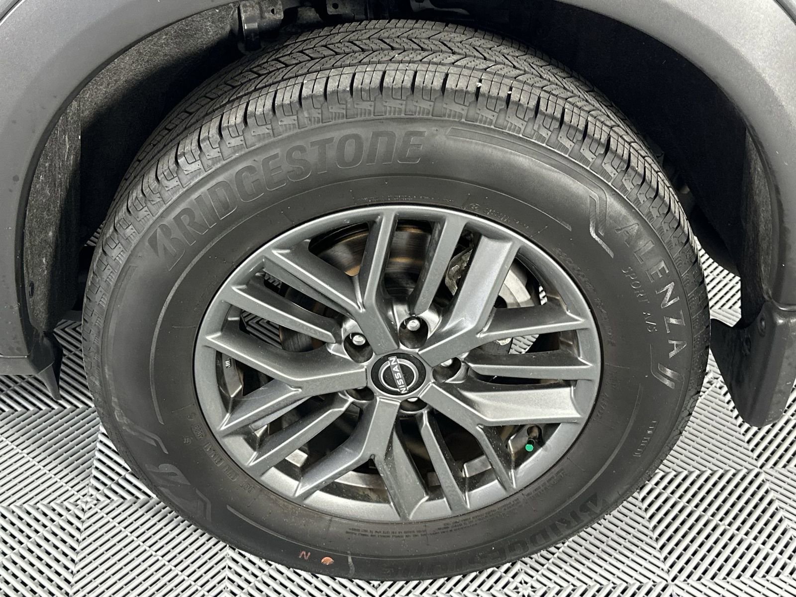 Certified 2023 Nissan Rogue S image 10