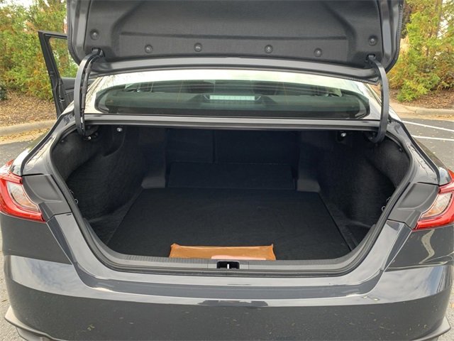 Certified 2025 Toyota Camry SE image 32