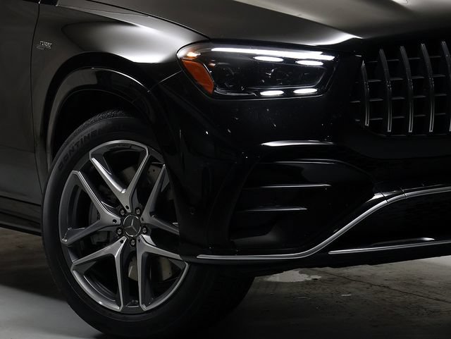 New 2026 Mercedes-Benz GLE 53 AMG 4MATIC Coupe image 3