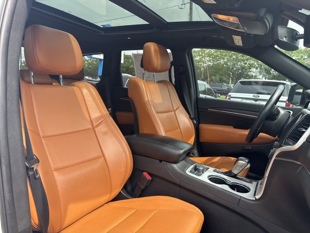 Used 2018 Jeep Grand Cherokee Limited image 14