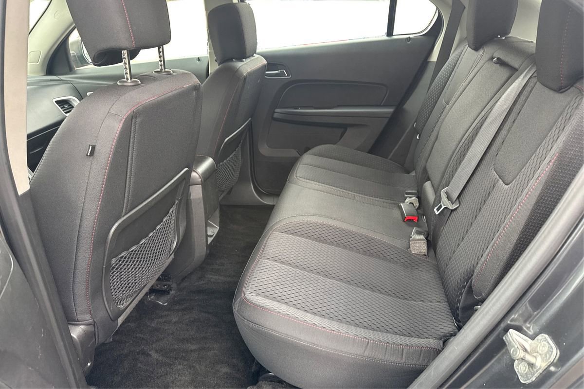 Used 2014 Chevrolet Equinox LS image 10