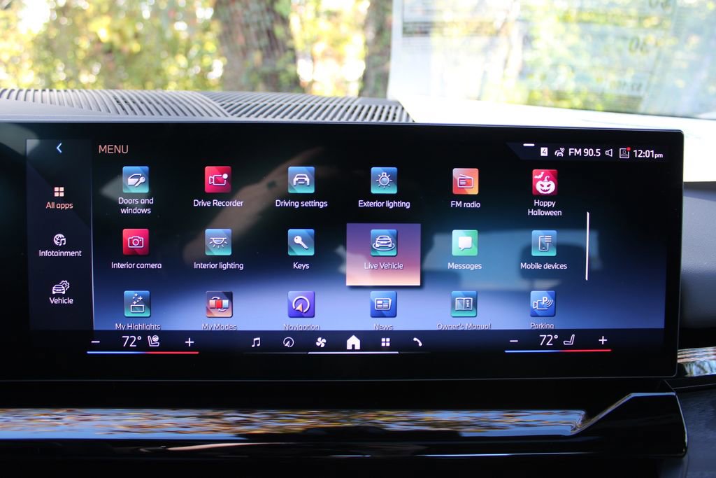 New 2026 BMW 530i xDrive w/ M Sport Package image 14