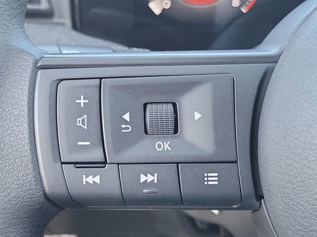 New 2026 Nissan Kicks SV w/ SV Premium Package image 5