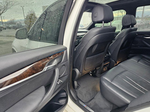 Used 2014 BMW X5 xDrive35i w/ M Sport image 21