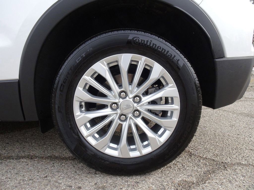 Certified 2024 Cadillac XT4 Luxury w/ Cold Weather Package image 24