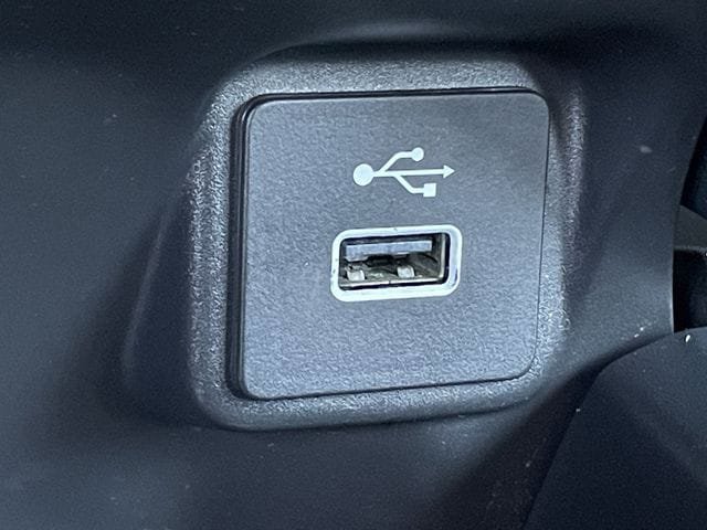 Certified 2025 Honda HR-V LX image 19