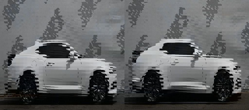 Used 2023 Chevrolet Camaro ZL1 image 4