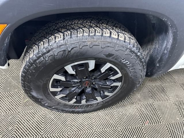 Used 2024 Nissan Frontier PRO-4X w/ Pro Convenience Package image 10