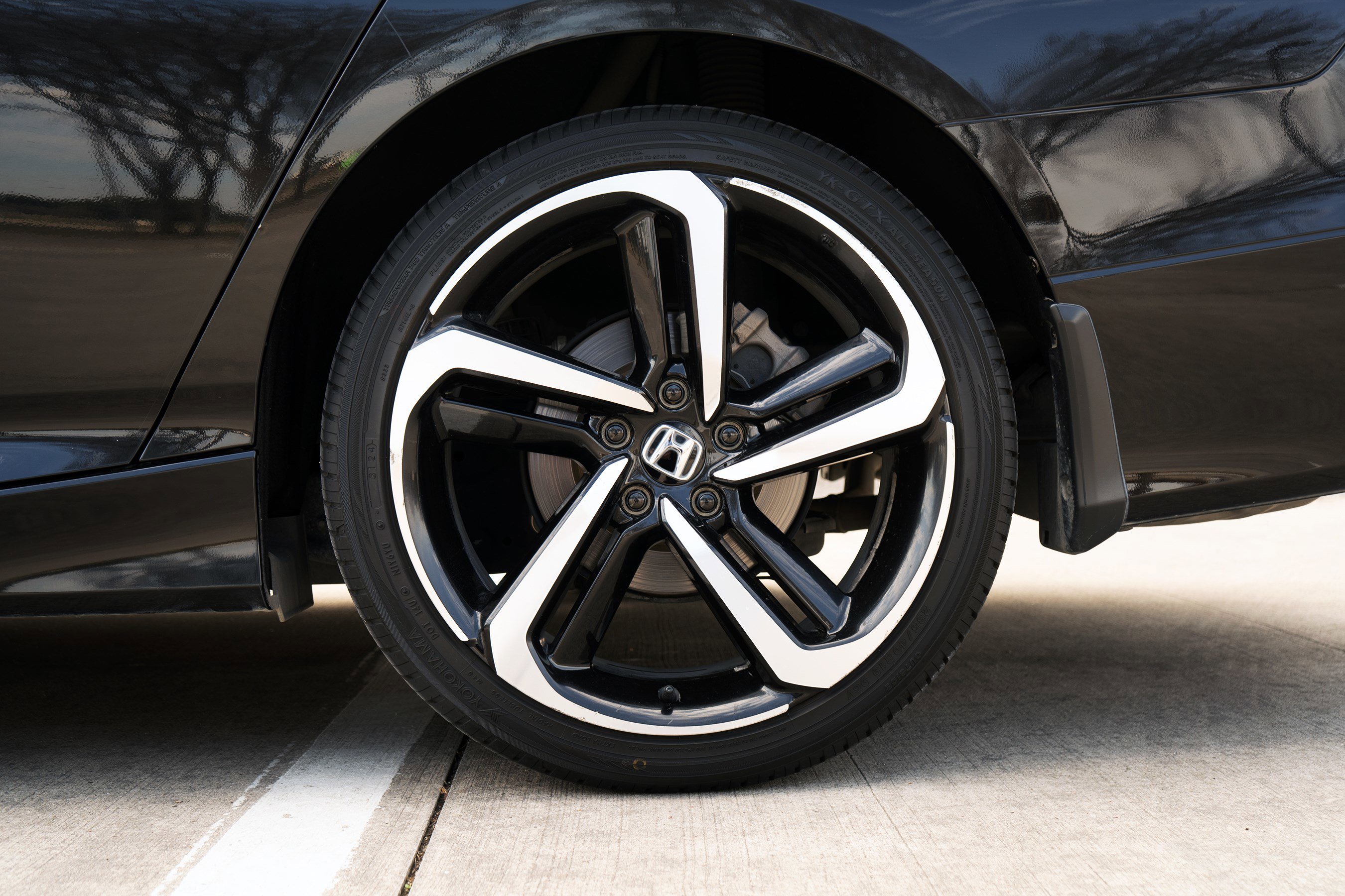 Certified 2019 Honda Accord Sport image 15