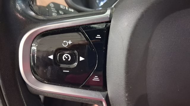 Used 2017 Volvo S90 T6 Inscription w/ Vision Package AWD/4WD image 34