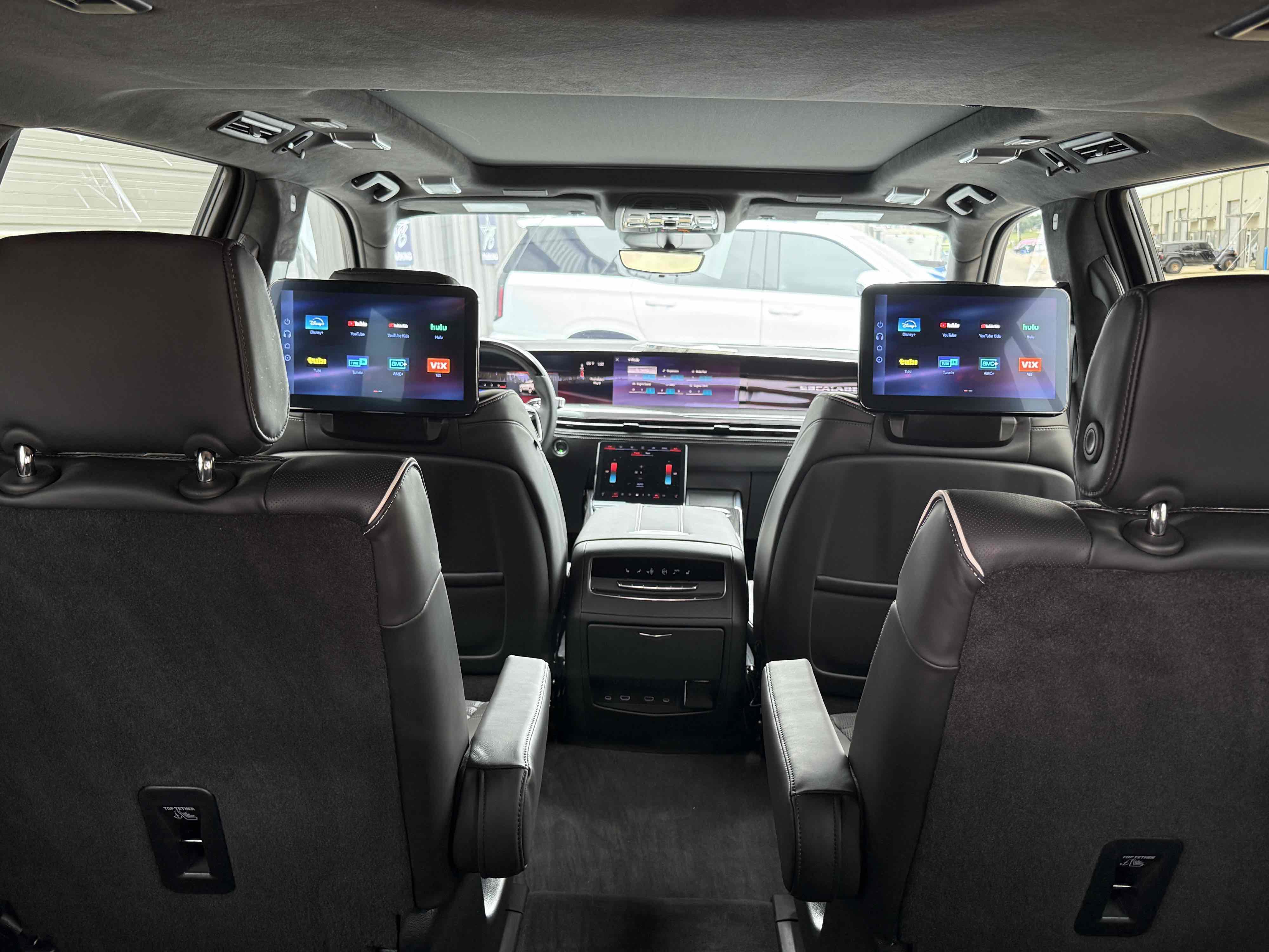 Used 2026 Cadillac Escalade V w/ LPO, ONYX Package AWD/4WD image 29