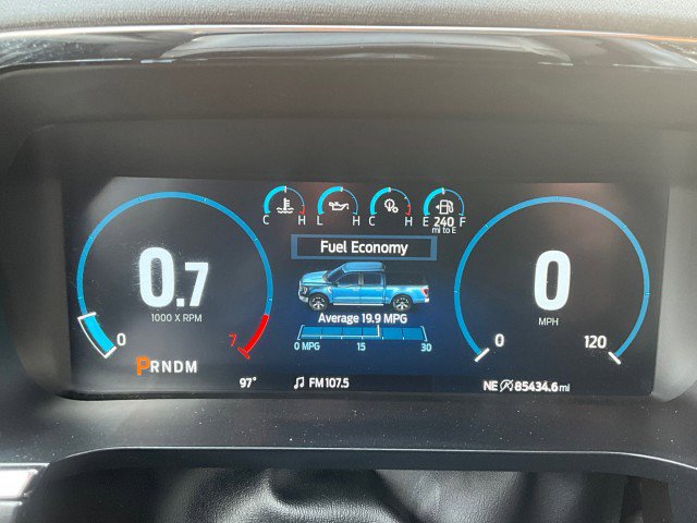 Used 2022 Ford F150 Lariat image 14