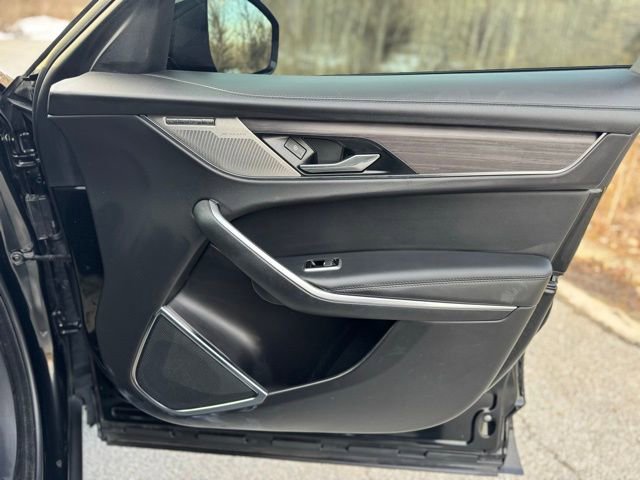 Used 2023 Jaguar F-PACE S image 20