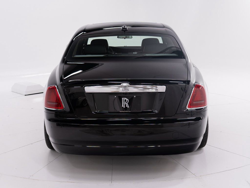 Certified 2017 Rolls-Royce Ghost image 4