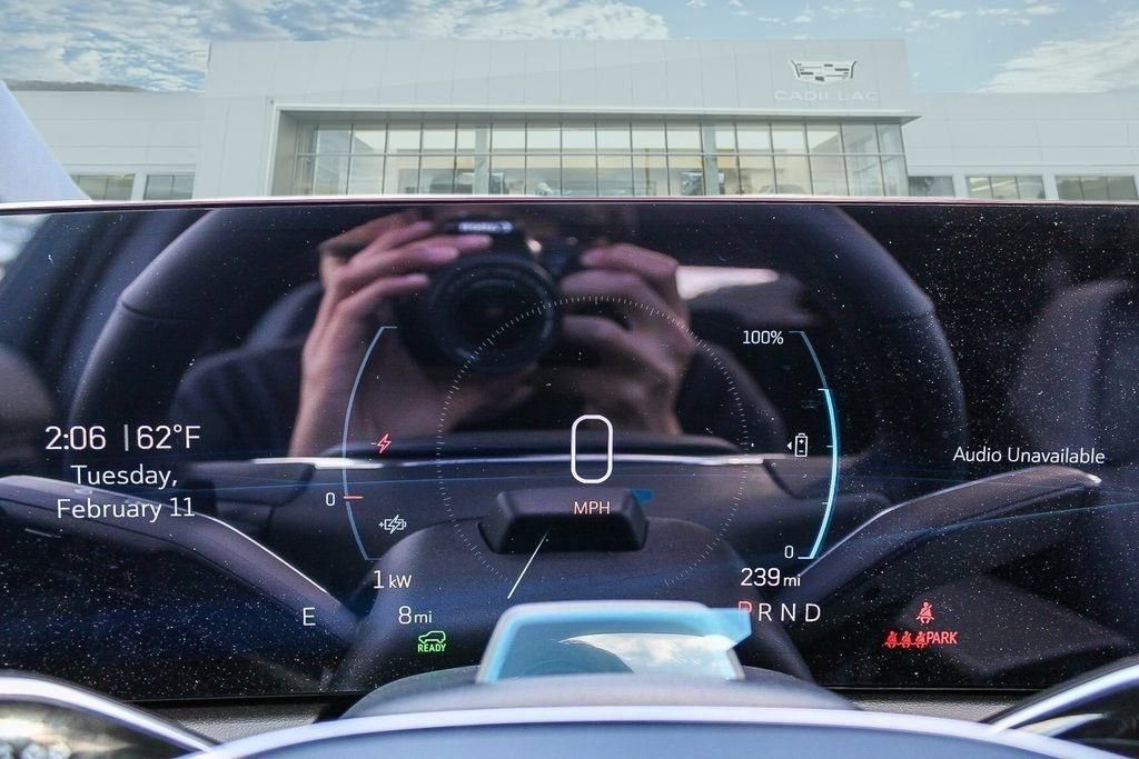 Used 2025 Cadillac Optiq Sport 1 image 7