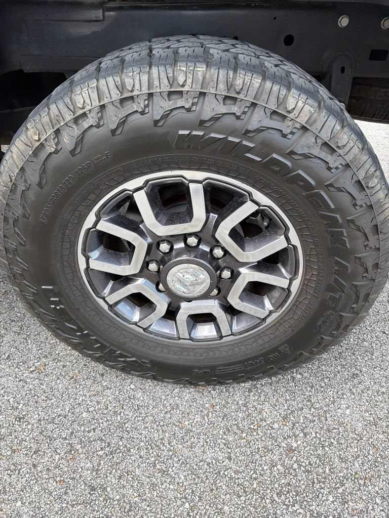 Used 2022 RAM 2500 Limited AWD/4WD image 10