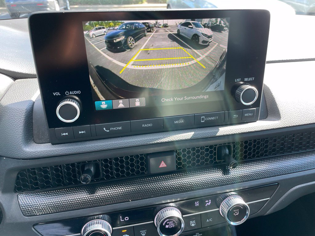 Used 2024 Honda CR-V LX image 17
