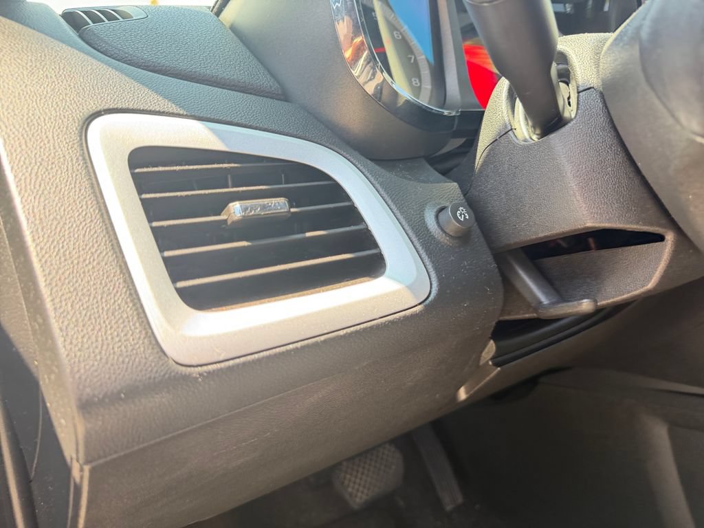 Used 2016 GMC Terrain SLE w/ Convenience Package AWD/4WD image 19