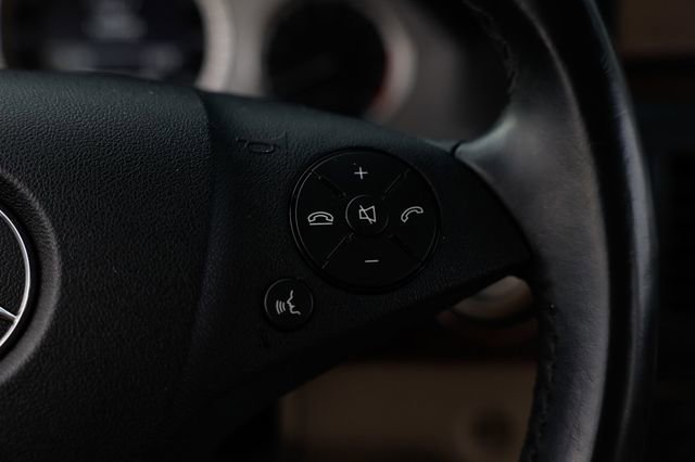 Used 2012 Mercedes-Benz GLK 350 2WD image 28