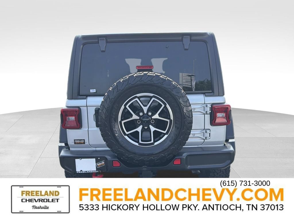 Used 2024 Jeep Wrangler Unlimited Rubicon AWD/4WD image 4