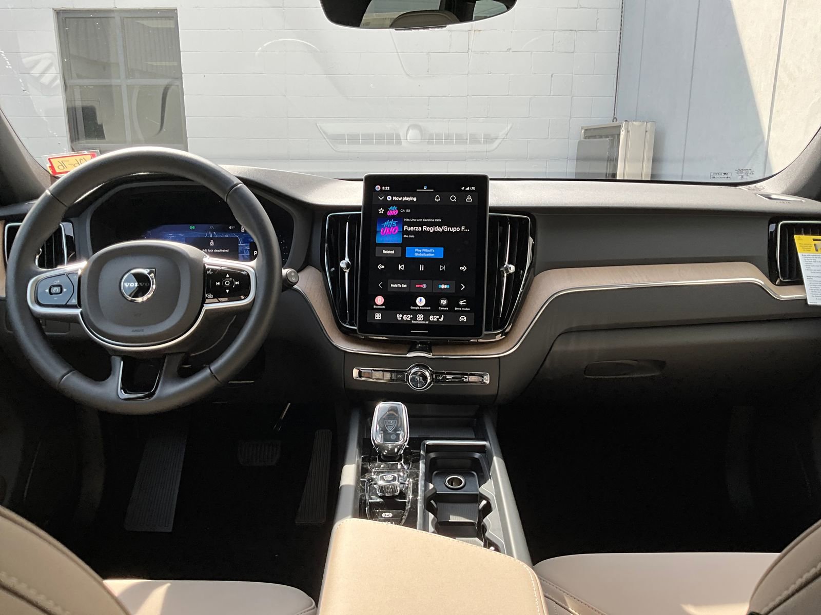 New 2026 Volvo XC60 B5 Plus w/ Climate Package AWD/4WD image 13