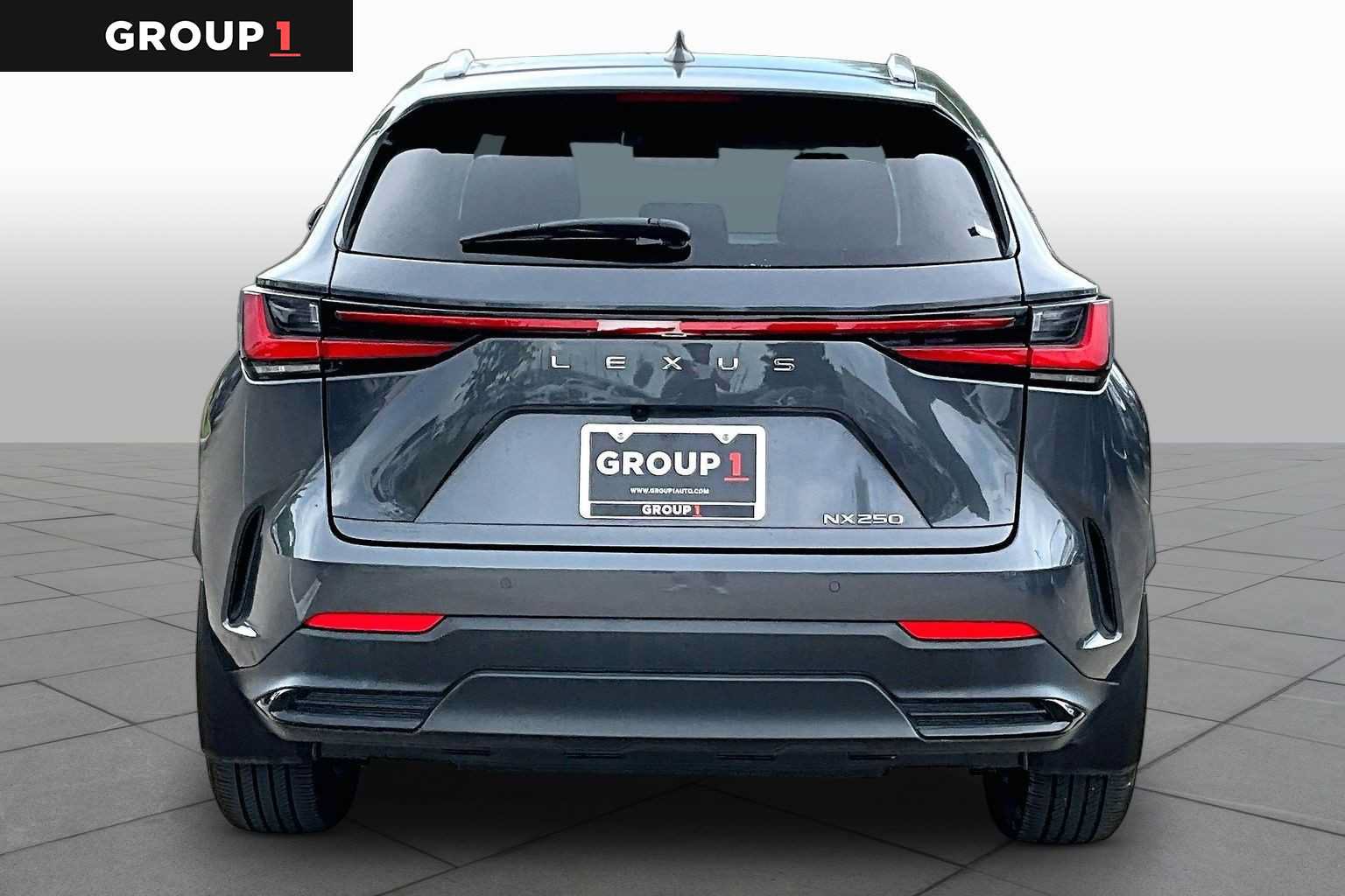 Used 2025 Lexus NX 250 FWD w/ Accessory Package (2T) image 5