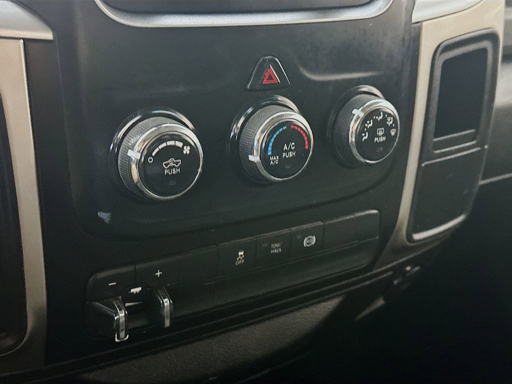 Used 2018 RAM 3500 SLT image 18